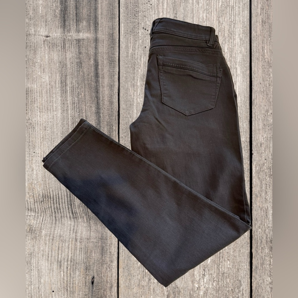 Democracy / NWOT Women's “Ab” technology Brown Denim Skinny Jeans / Size 4